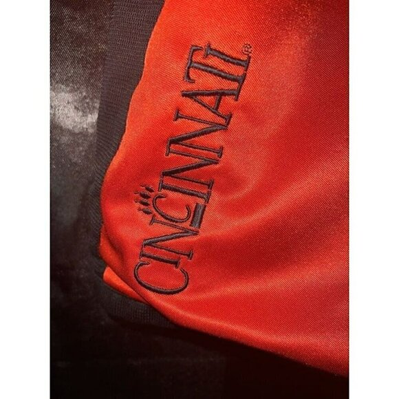 Nike Basketball Team Shorts Cincinnati Bearcats W/Jordan Jumpman - Picture 4 of 7